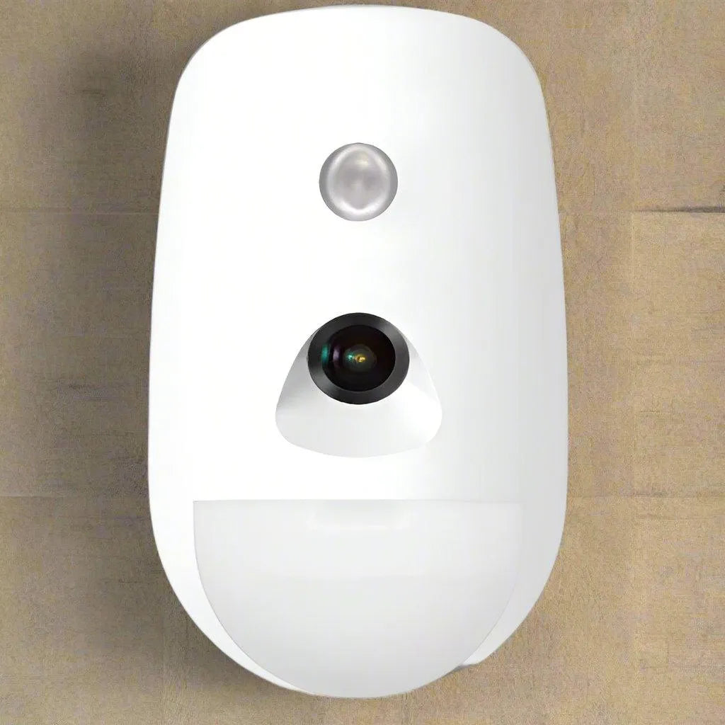 Hikvision DS-PDPC12PF-EG2-WB AX PRO Wireless PIR Camera Detector with White Light